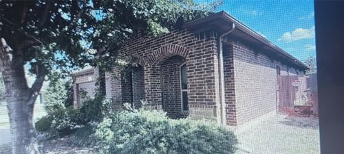 333 Branding Iron Trl, Fort Worth, TX, 76131-4582 | Card Image