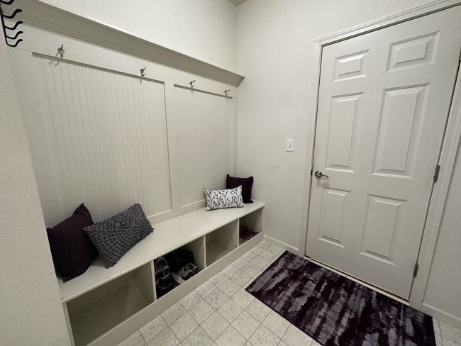 Mudroom | Image 19