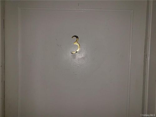 3-18 Reservoir Rd, Highland, NY, 12528-1504 | Card Image