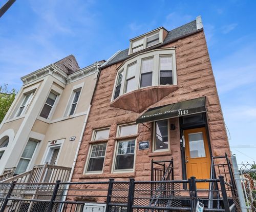 3143 W Warren Blvd, Chicago, IL, 60612-5546 | Card Image
