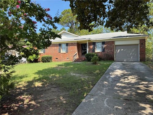 1572 Graystone Rd, Fayetteville, NC, 28311-1882 | Card Image