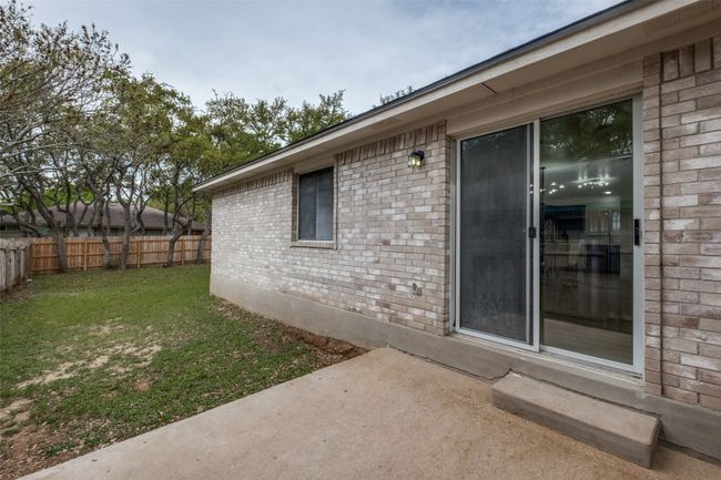 1213 Darless Dr, House other with 3 bedrooms, 2 bathrooms and 2 parking in Cedar Park TX | Image 23