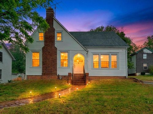 617 E Church St, Martinsville, VA, 24112-3007 | Card Image