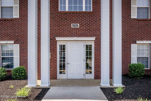104-9606 Preston Spring Dr, Louisville, KY, 40229-1181 | Card Image