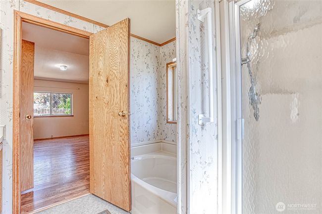 Primary Bath | Image 16