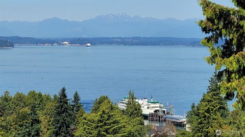 9315 California Avenue Sw, Seattle, WA, 98136 | Card Image