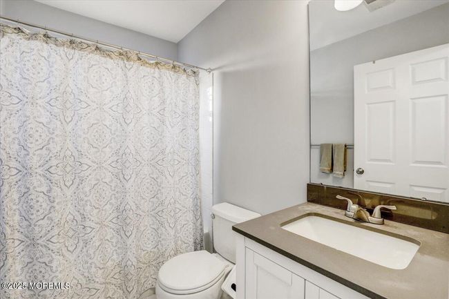 10 Crater Lake Rd, House other with 4 bedrooms, 4 bathrooms and null parking in Howell NJ | Image 22