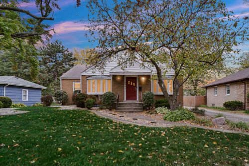 8342 Howard Ave, Munster, IN, 46321-1839 | Card Image