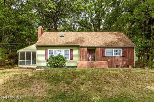 871 Red Ln, Danville, PA, 17821-8472 | Card Image