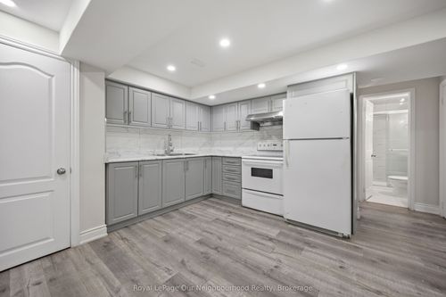 bsmt-206 Sunny Meadow Blvd, Brampton, ON, L6R2Y7 | Card Image