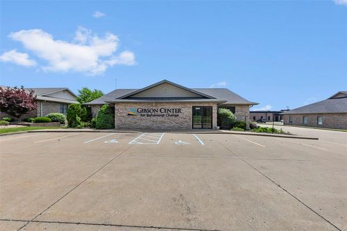 340 S Broadview St, Cape Girardeau, MO, 63703-5703 | Card Image