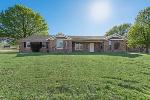 209 N Remuda Ct, Fort Worth, TX, 76108-9533 | Card Image