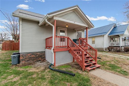 209 S Folger St, Carrollton, MO, 64633-1218 | Card Image