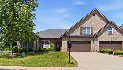 99 Silverstone Ln, Hermitage, TN, 37076-4642 | Card Image