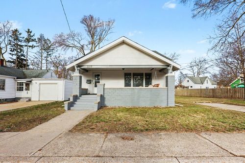 2287 Torrent St, Muskegon, MI, 49441-1562 | Card Image