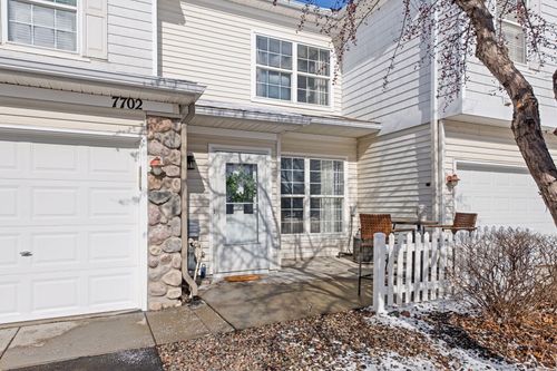 7702 Bluebonnet Blvd, Chanhassen, MN, 55317-8335 | Card Image