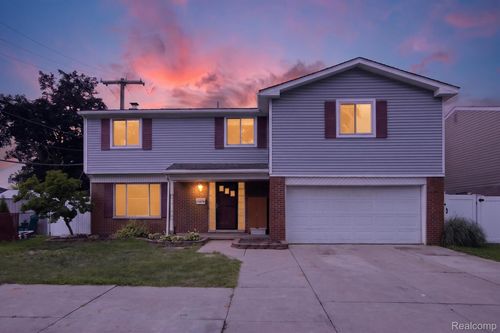 14075 Merriman Rd, Livonia, MI, 48154-4262 | Card Image