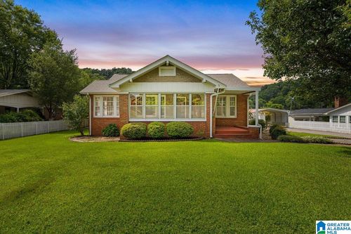 306 5th Ave E, ONEONTA, AL, 35121-1434 | Card Image