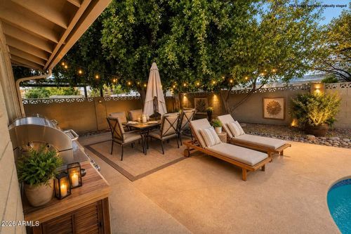 8238 E Vista Dr, Scottsdale, AZ, 85250-7320 | Card Image