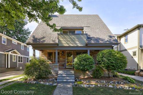 419 E 5th St, Royal Oak, MI, 48067-2760 | Card Image
