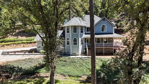 19407 Tiger Tail Rd, Grass Valley, CA, 95949-6926 | Card Image