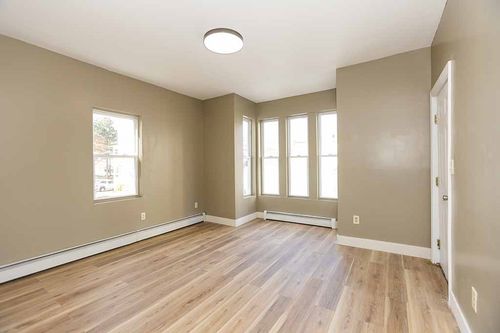 apt-1-11 Kelley St, Providence, RI, 02909-2983 | Card Image