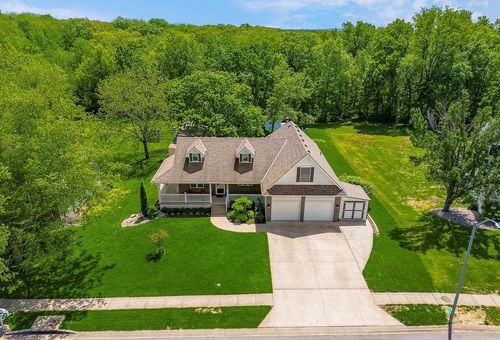 1508 Winchester Dr, Pleasant Hill, MO, 64080-1178 | Card Image