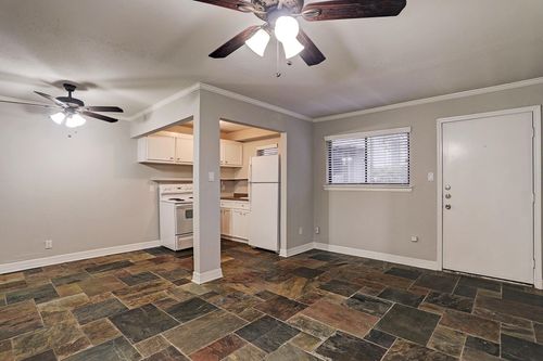 apt-13-405 Hawthorne St, Houston, TX, 77006-4043 | Card Image