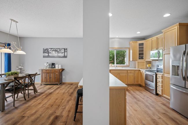 Eat in kitchen, right next to the formal dining room. | Image 11