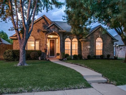 10806 Camelot Dr, Frisco, TX, 75035-7194 | Card Image