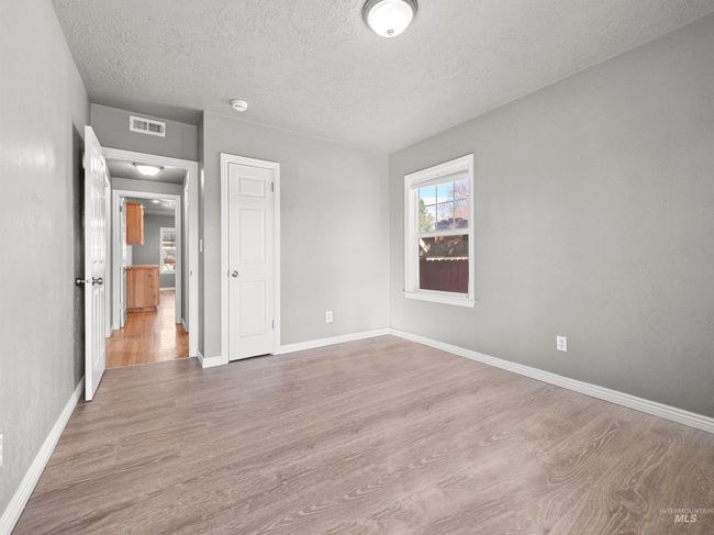 3500 W Overland Rd, Home with 5 bedrooms, 3 bathrooms and 5 parking in Boise ID | Image 10