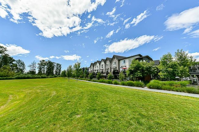 104 - 2393 Ranger Lane, Condo with 1 bedrooms, 1 bathrooms and 1 parking in Port Coquitlam BC | Image 35