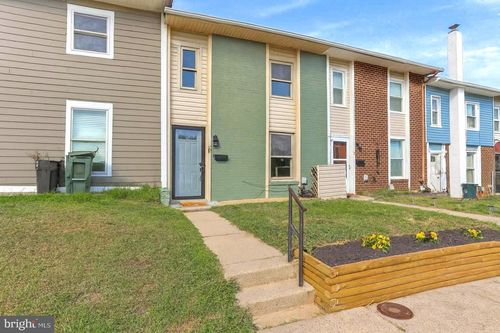 5 E Orndorff Dr, BRUNSWICK, MD, 21716-1225 | Card Image