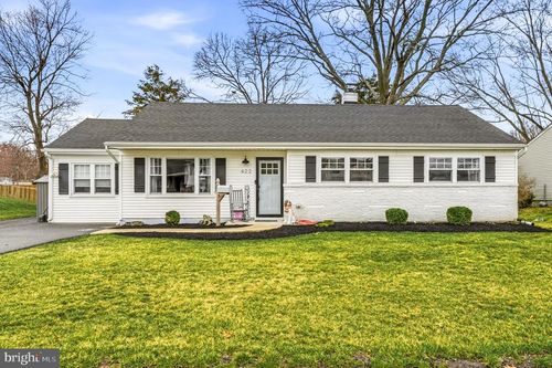 422 Chapel Ave E, Cherry Hill, NJ, 08034-1308 | Card Image