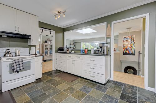 5105 8a Ave, Delta, BC, V4M1T5 | Card Image