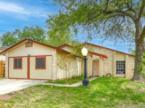 5906 Hidden Mist, San Antonio, TX, 78250-4831 | Card Image