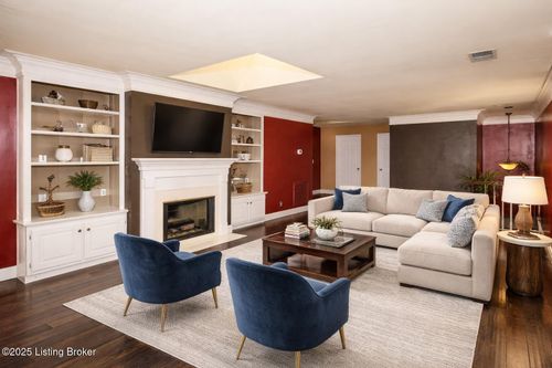 3624 Hurstbourne Ridge Blvd, Louisville, KY, 40299-6533 | Card Image