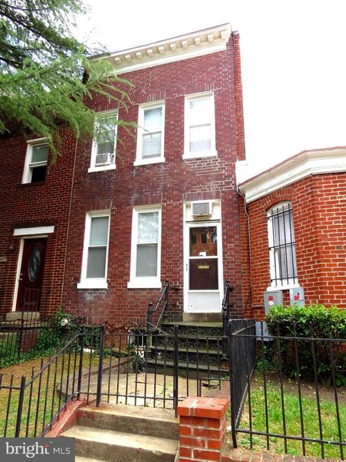 1115 G St Ne, WASHINGTON, DC, 20002-4415 | Card Image
