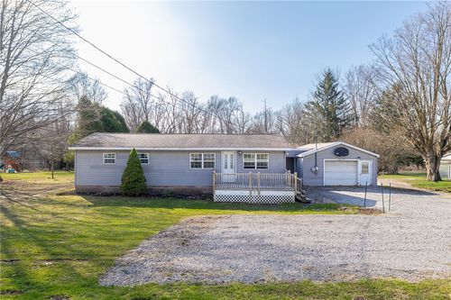11220 S Lake Rd, Pavilion, NY, 14525-9604 | Card Image