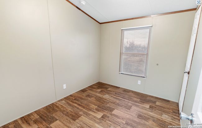 873 W Ave J, House other with 3 bedrooms, 2 bathrooms and null parking in Christine TX | Image 12