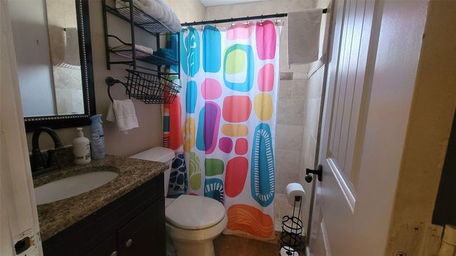 12410 Twin Creek Rd, House other with 5 bedrooms, 3 bathrooms and 6 parking in Manchaca TX | Image 19