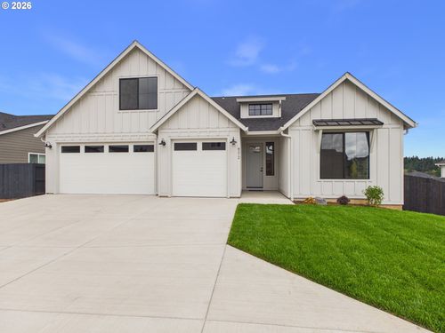 4212 N Luna Ln, Ridgefield, WA, 98642-7421 | Card Image