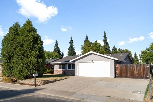 3543 Scotland Dr, Antelope, CA, 95843-2251 | Card Image