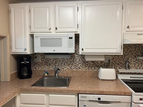 19 Mountain View Dr, Cambridge, VT, 05444-4480 | Card Image