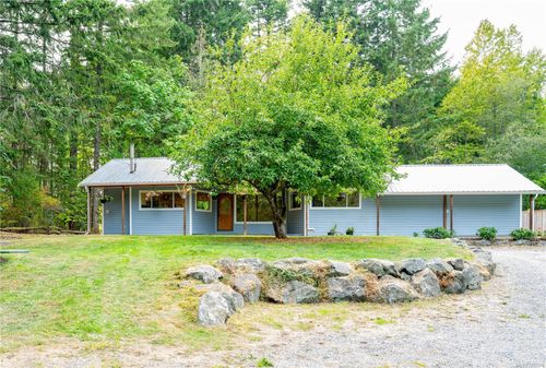 8996 Chemainus Rd, Chemainus, BC, V0R1K5 | Card Image
