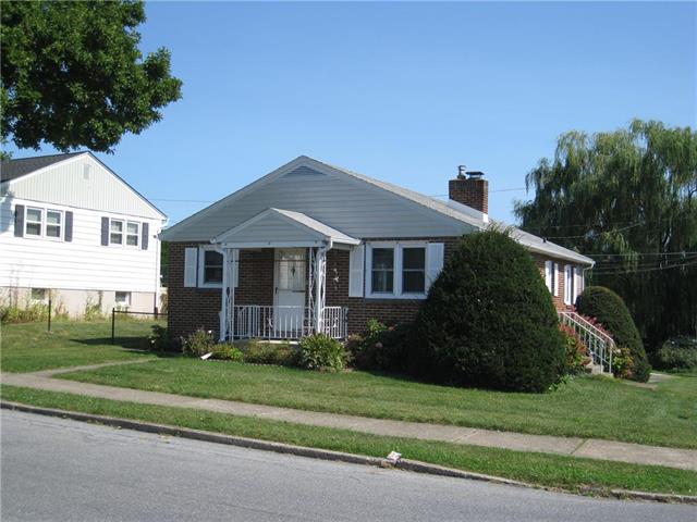 Englewood St, Bethlehem, PA 18017