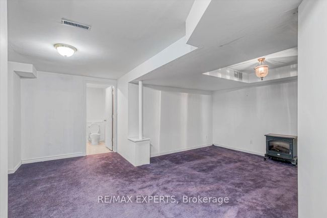 28 Pantages Crt, House other with 3 bedrooms, 3 bathrooms and 2 parking in Brampton ON | Image 9
