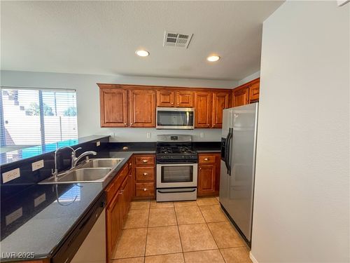 8324 Wildwood Glen Dr, Las Vegas, NV, 89131-8183 | Card Image