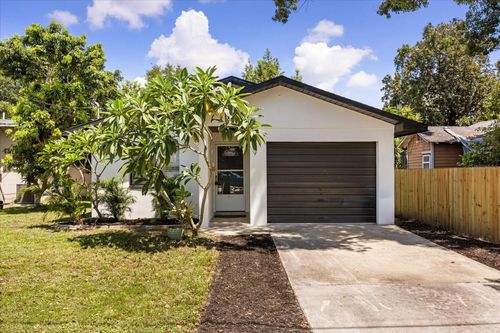 1705 Baxter Ave, ORLANDO, FL, 32806-6411 | Card Image