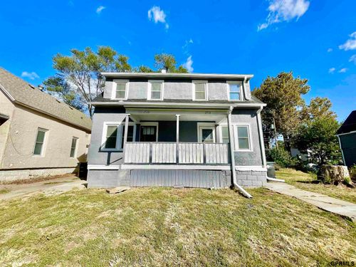 2518 Emmet St, Omaha, NE, 68111-3231 | Card Image